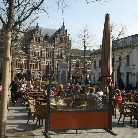 Oeverwoning 4p Oostrum (Limburg)