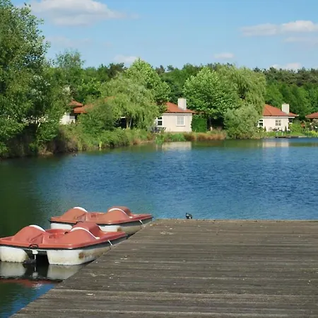 Resort Oeverwoning 4p Oostrum (Limburg)