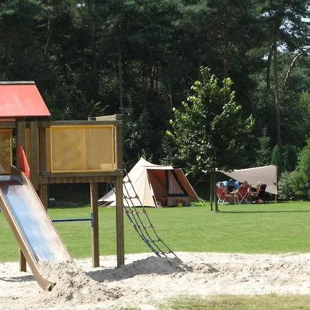 Oeverwoning 4p リゾート Oostrum